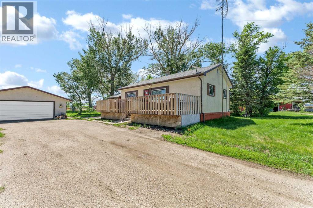 2, 6317 Township Road 114 - photo 5