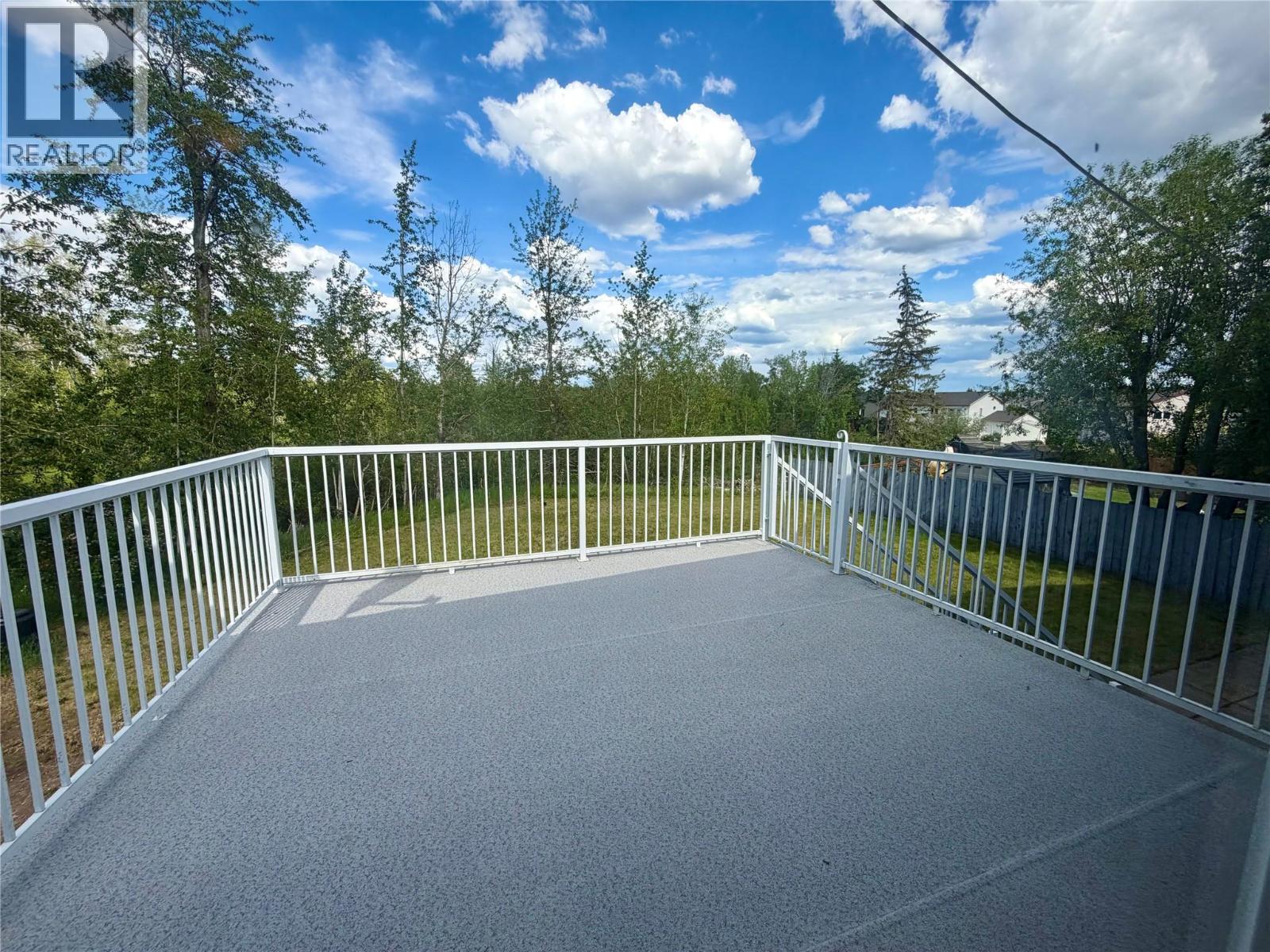10704 Pinecrest Lane - 33