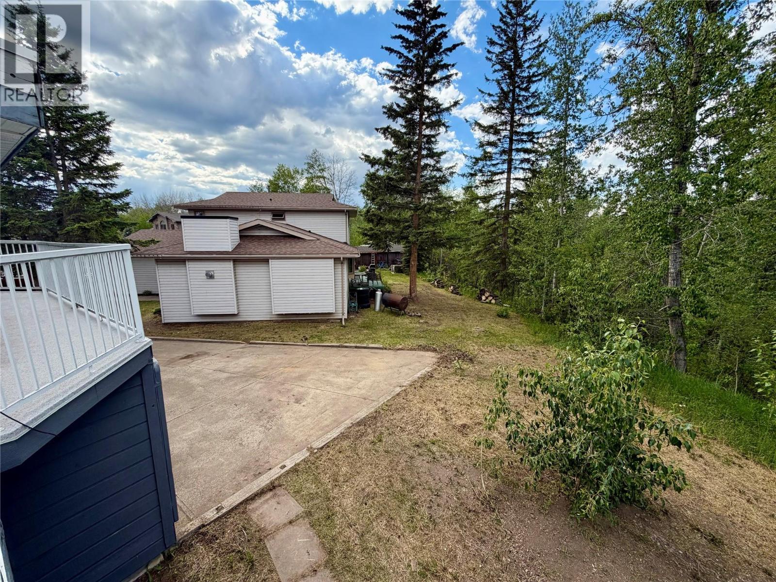 10704 Pinecrest Lane - 34