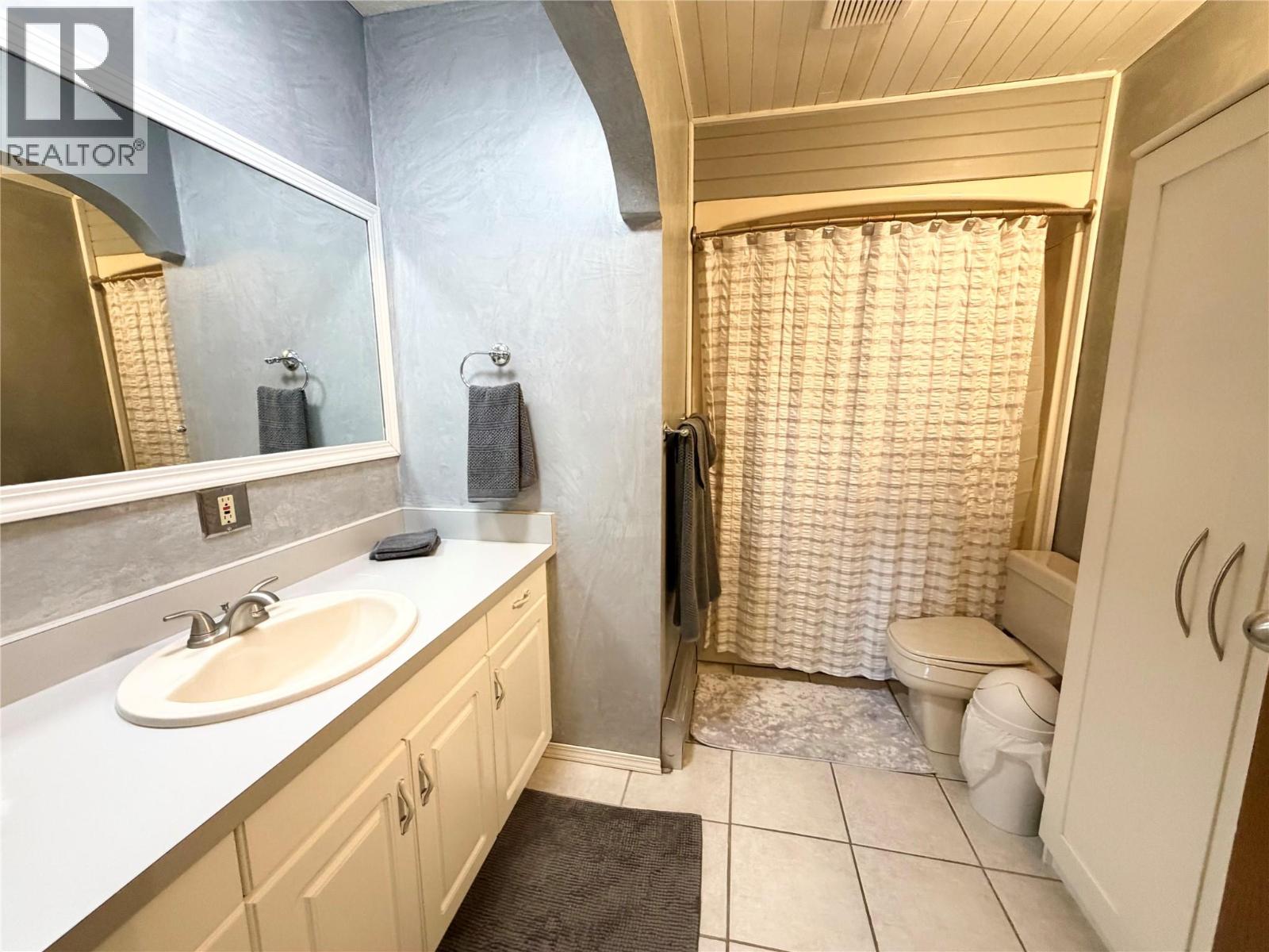 10704 Pinecrest Lane - 13