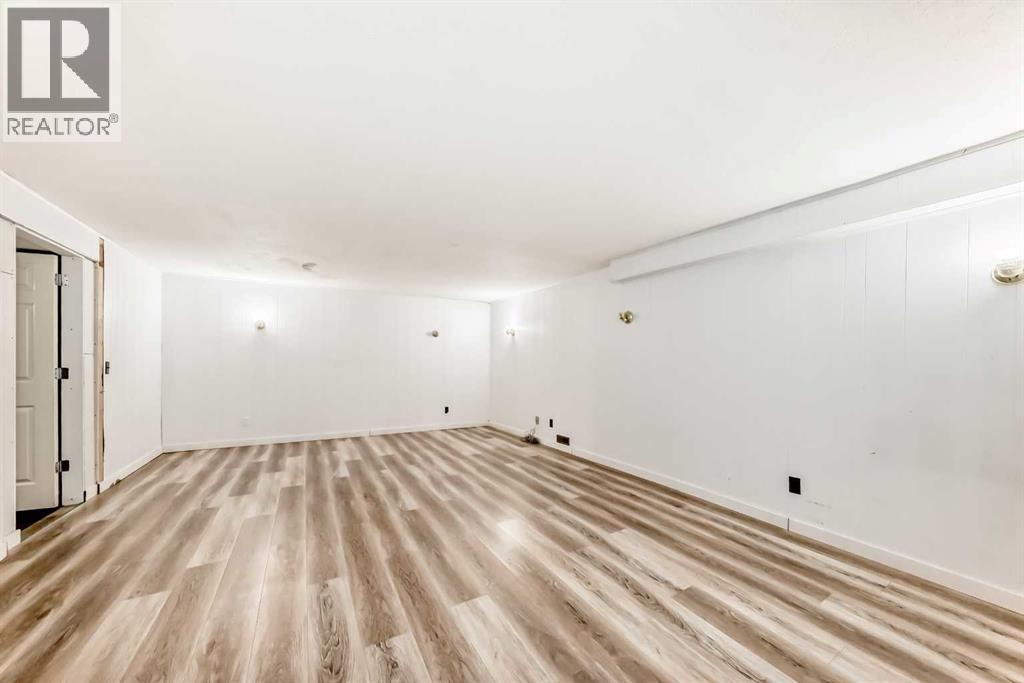 4208 58 Street NE - 14