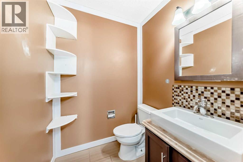 4208 58 Street NE - 9