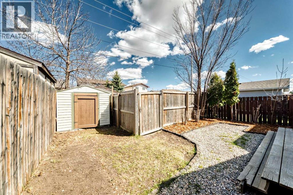 4208 58 Street NE - 21