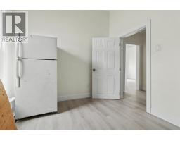 805 Milton Street, New Westminster, BC V3M1M9 Photo 17