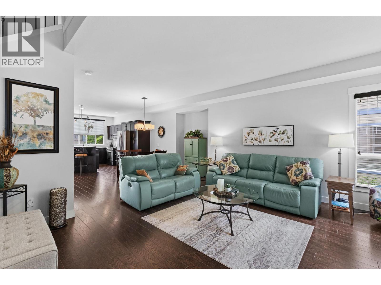 #5 3277 Broadview Road - Image 2