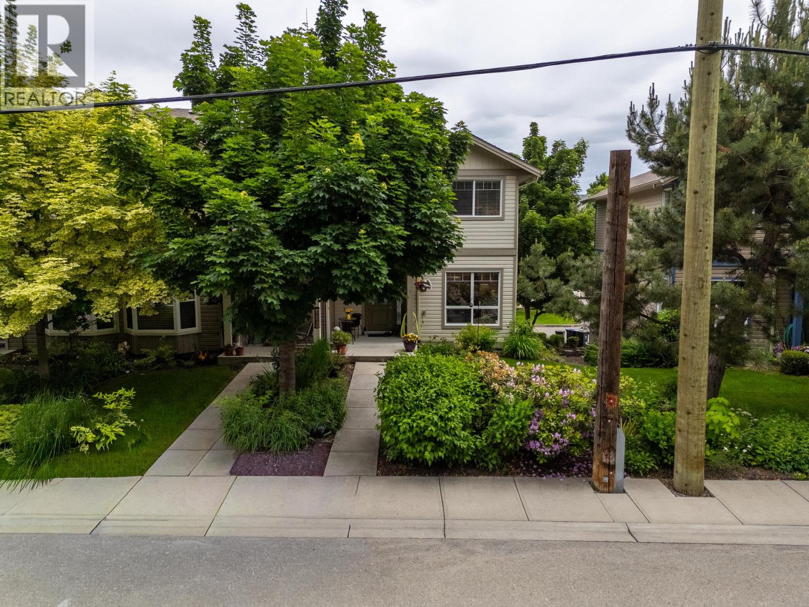 #5 3277 Broadview Road - 44
