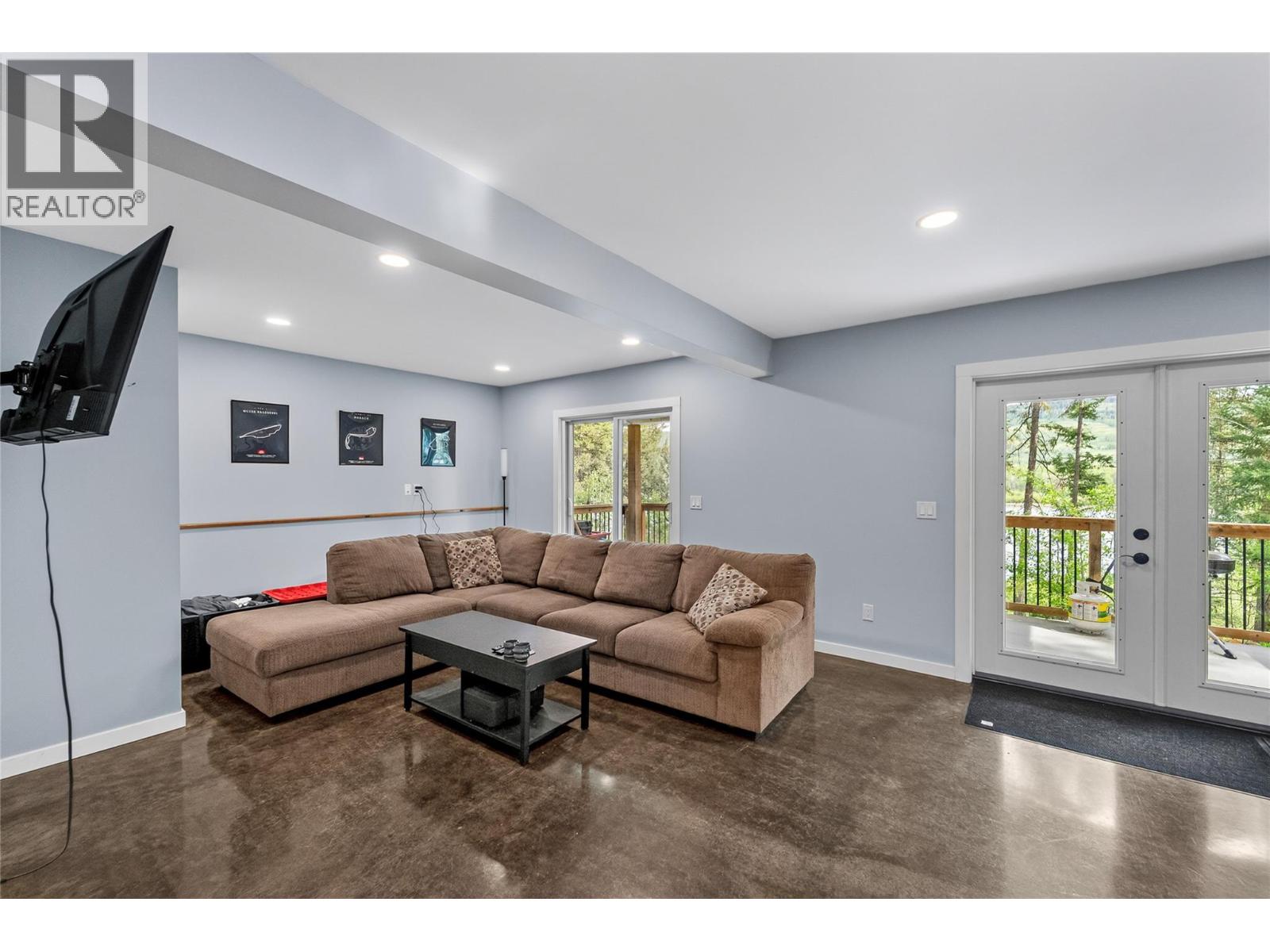 3307 POWELL Road - 32