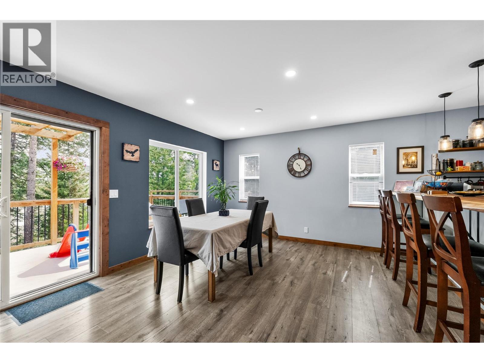 3307 POWELL Road - 8