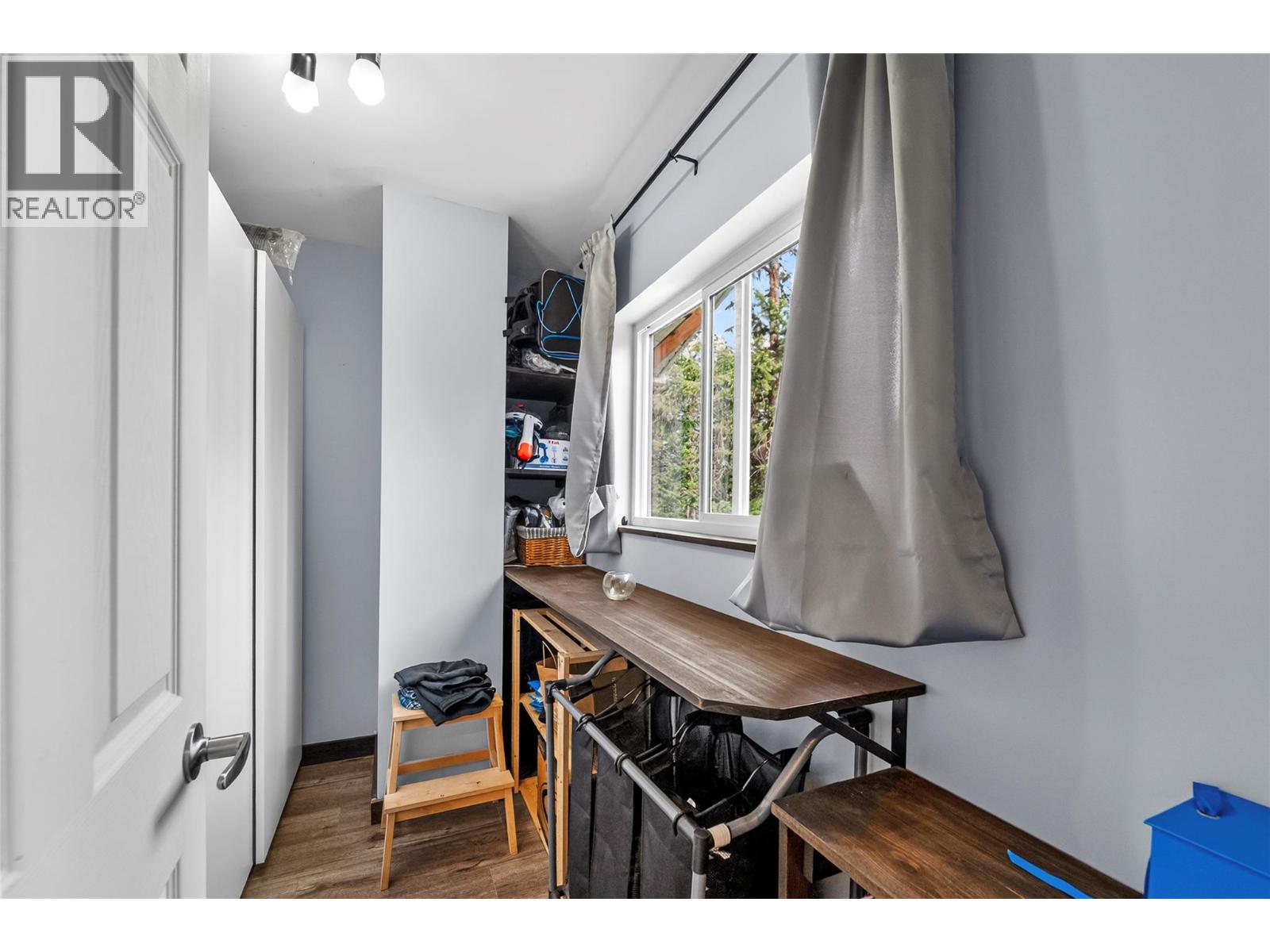 3307 POWELL Road - 23