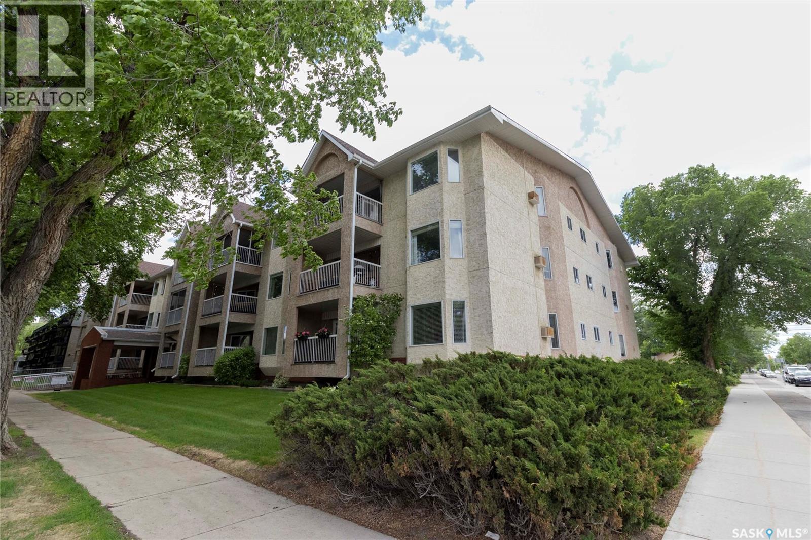 209 410 Main STREET - photo 2