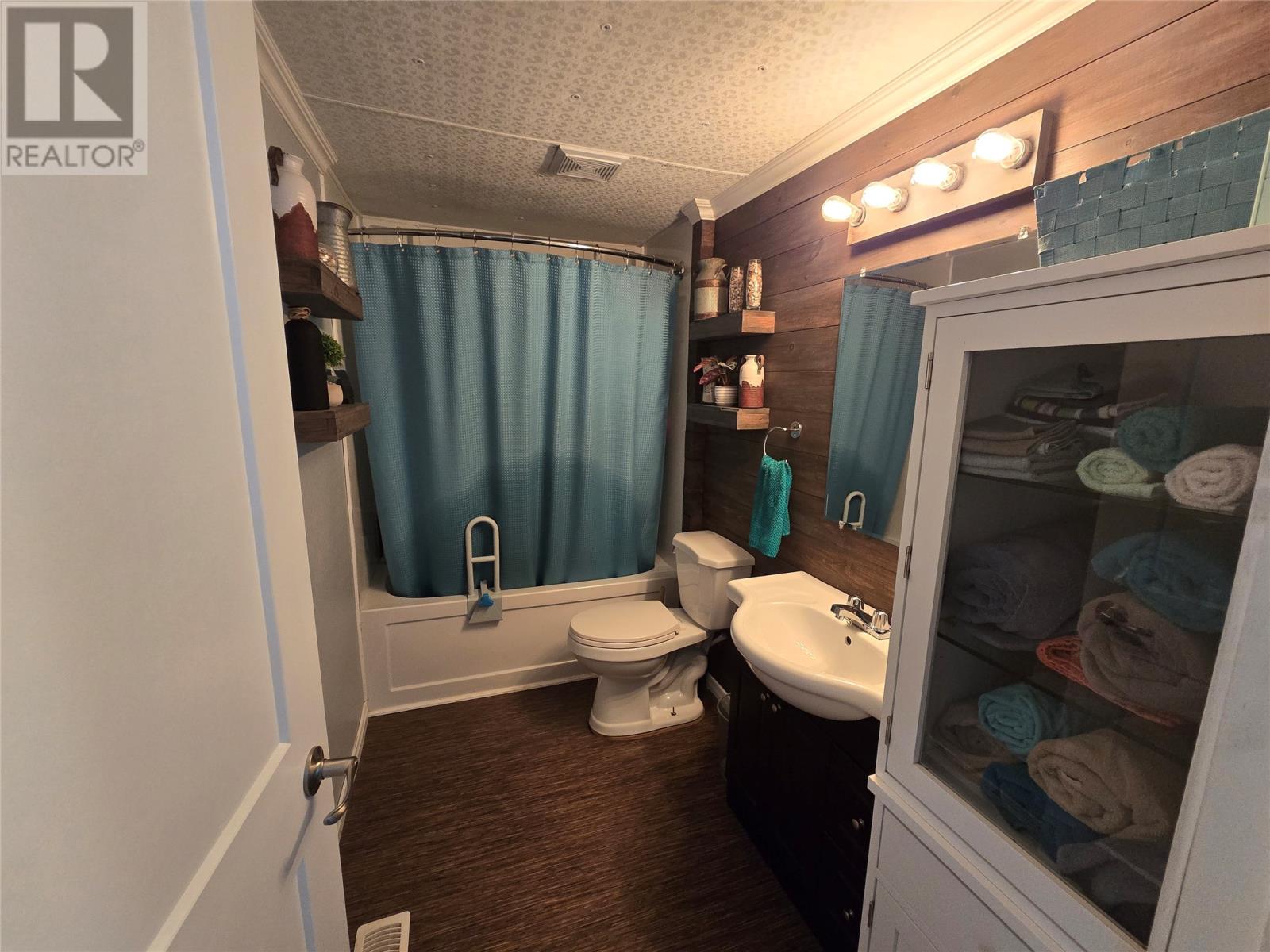 3014 Harrie Lake Drive thumbnail 33