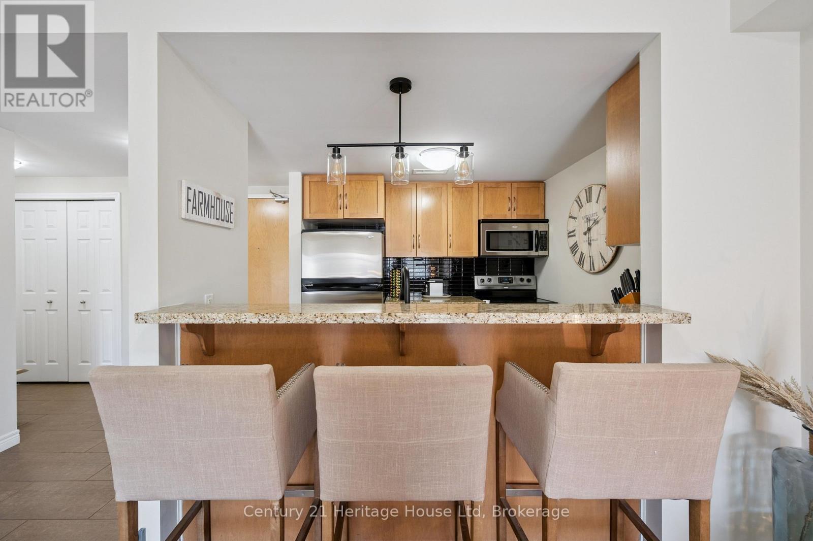 #207 901 PAISLEY ROAD - 20