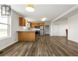 940 County Rd 29 Highway, Elizabethtown Kitley, ON K0G1G0 Photo 15