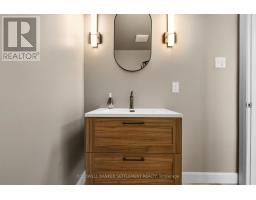 Mud room - 940 County Rd 29 Highway, Elizabethtown Kitley, ON K0G1G0 Photo 13