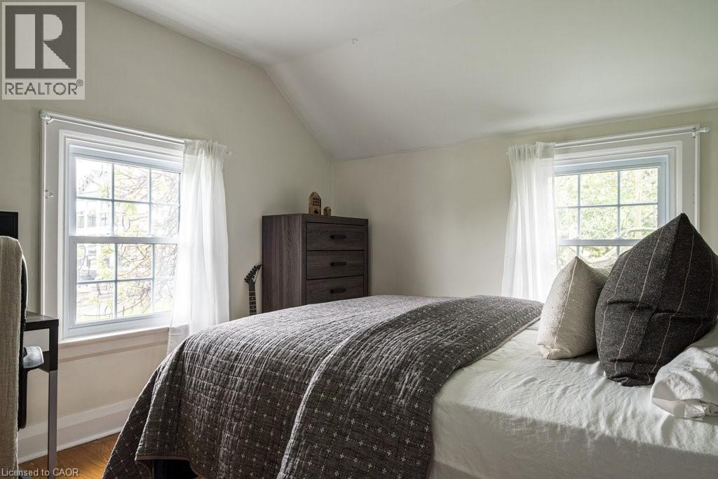 5170 KING Street - Image 33