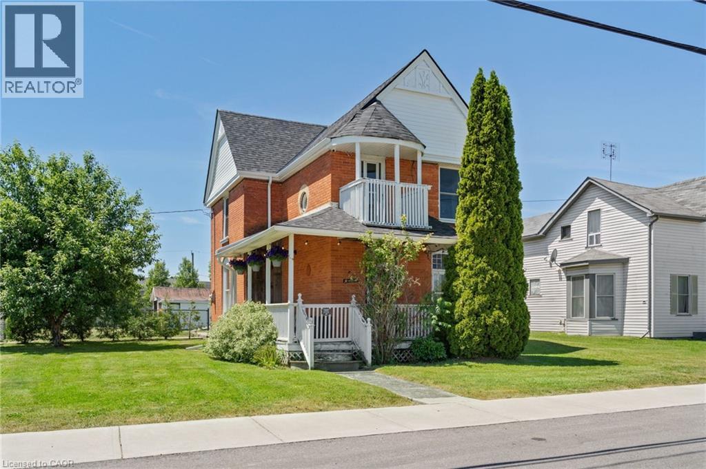 4-bedroom home for sale at 95 KING Street W, Hagersville ON · photo 2 of 50