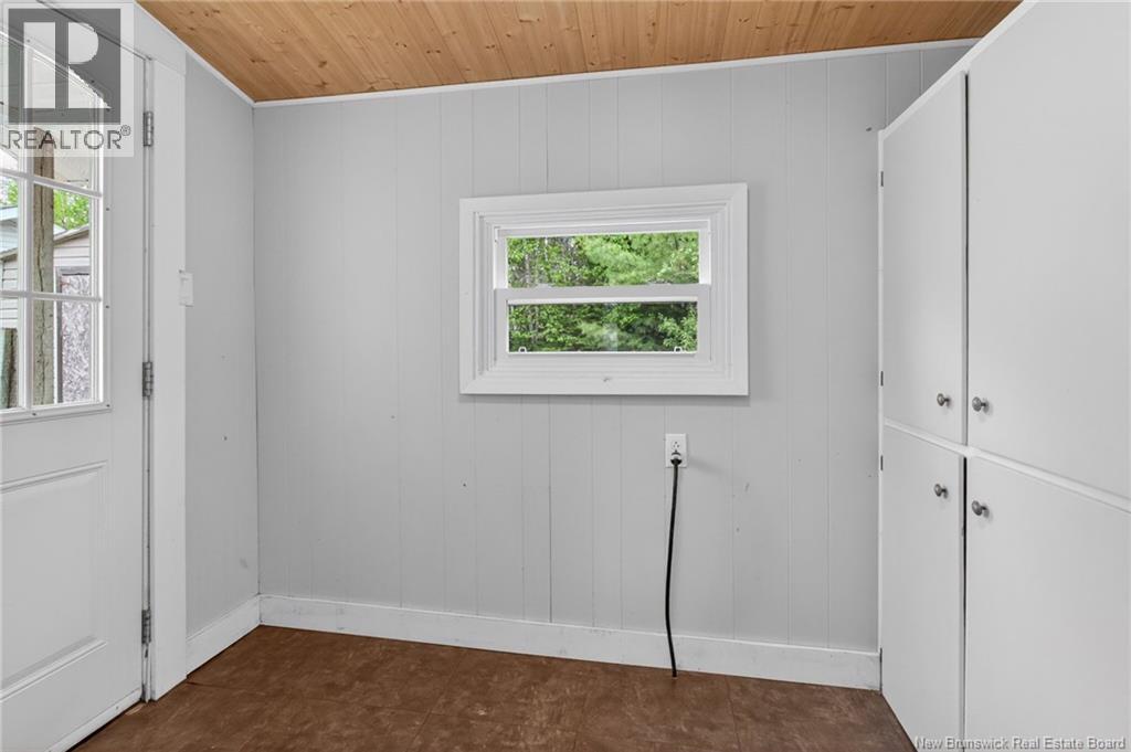 498 Gorge Road - 16