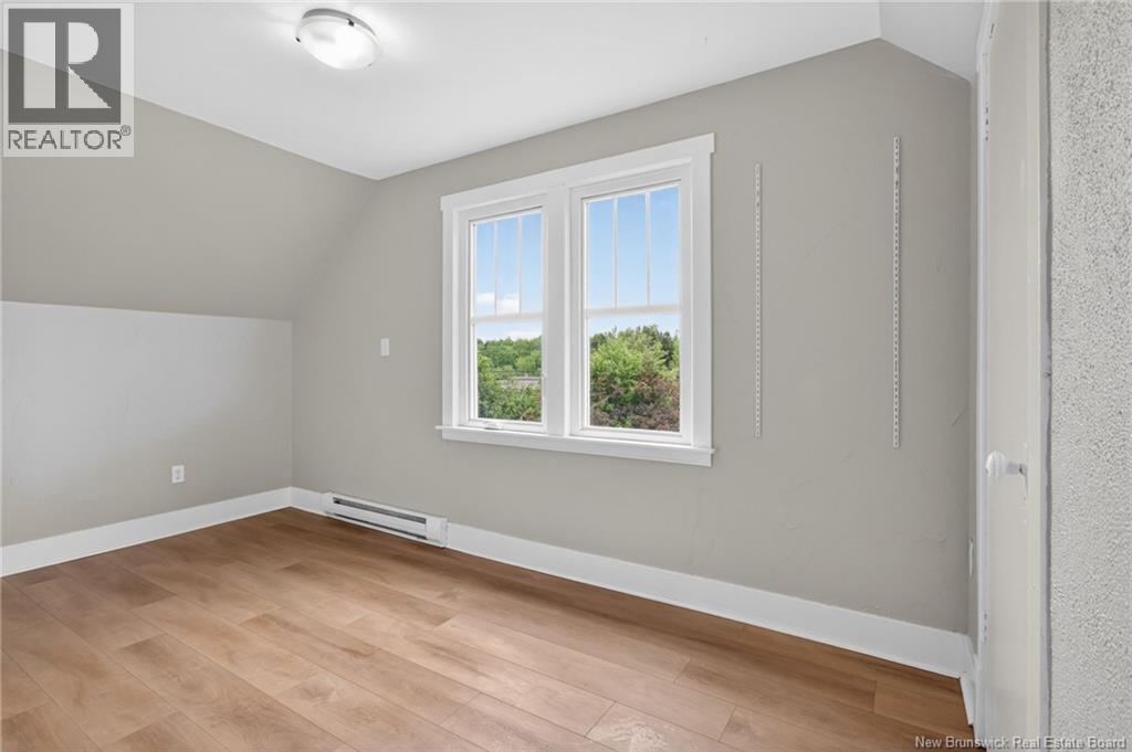 498 Gorge Road - 19