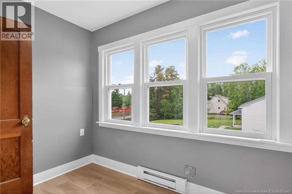 498 Gorge Road - 25