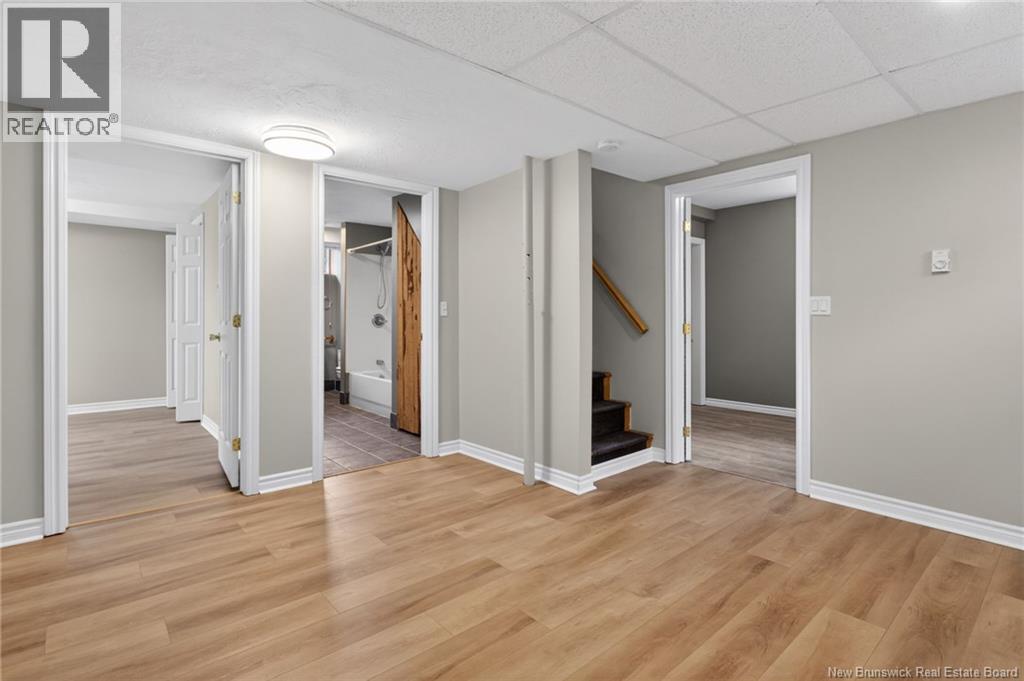 498 Gorge Road - 32