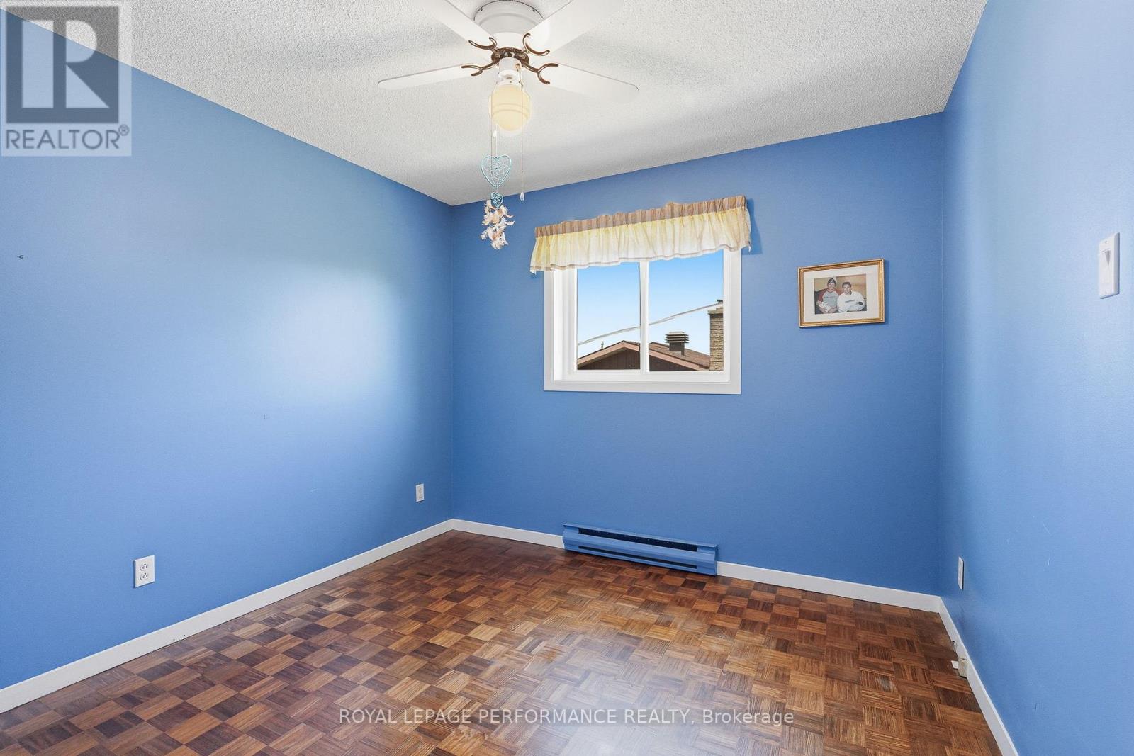 501 CHAMPLAIN STREET - 18
