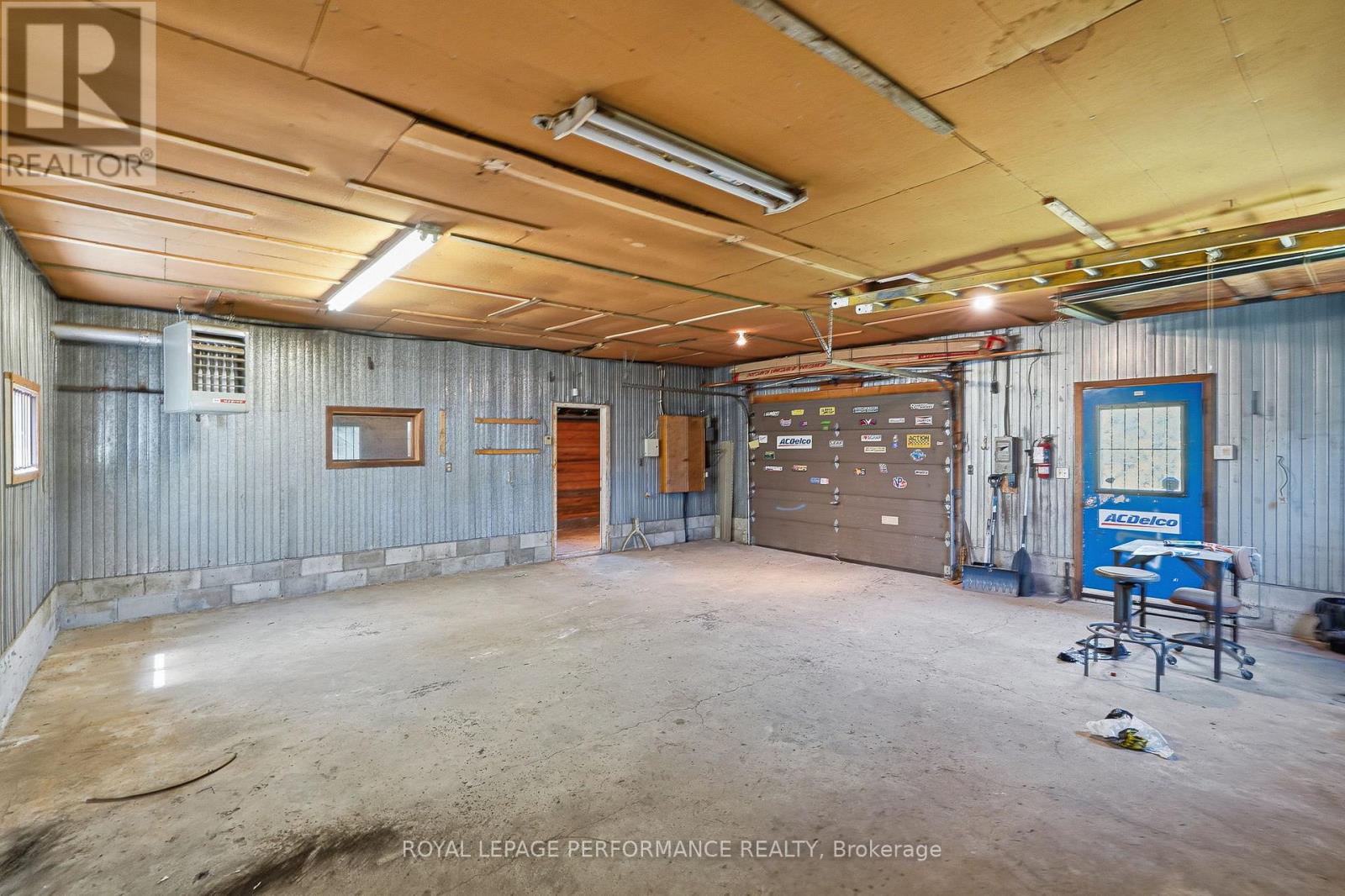 501 CHAMPLAIN STREET - 28