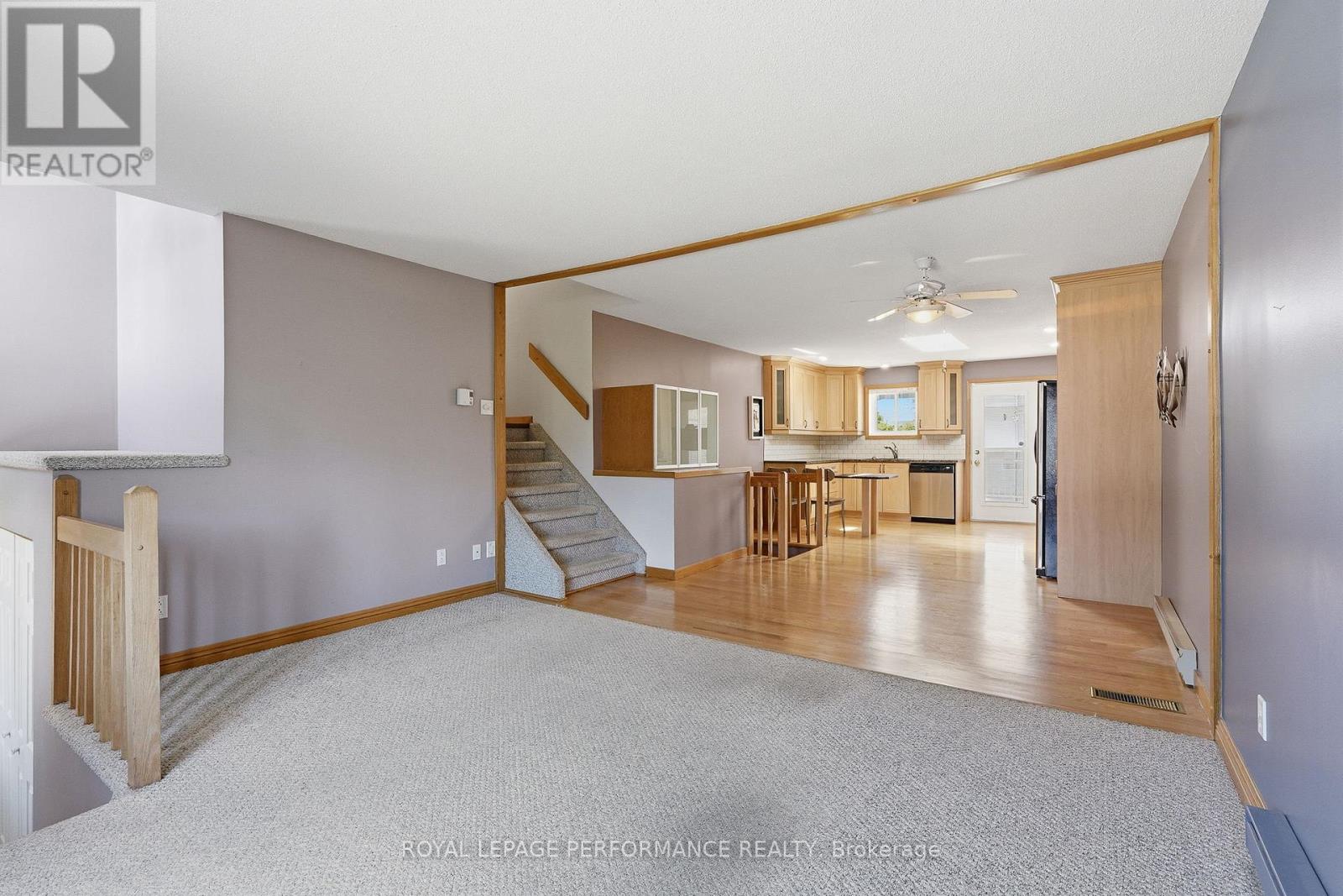 501 CHAMPLAIN STREET - 6