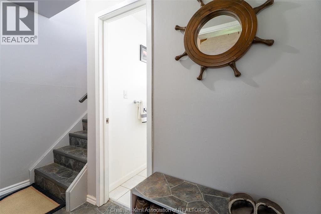3 GOLDMERE DRIVE - 11