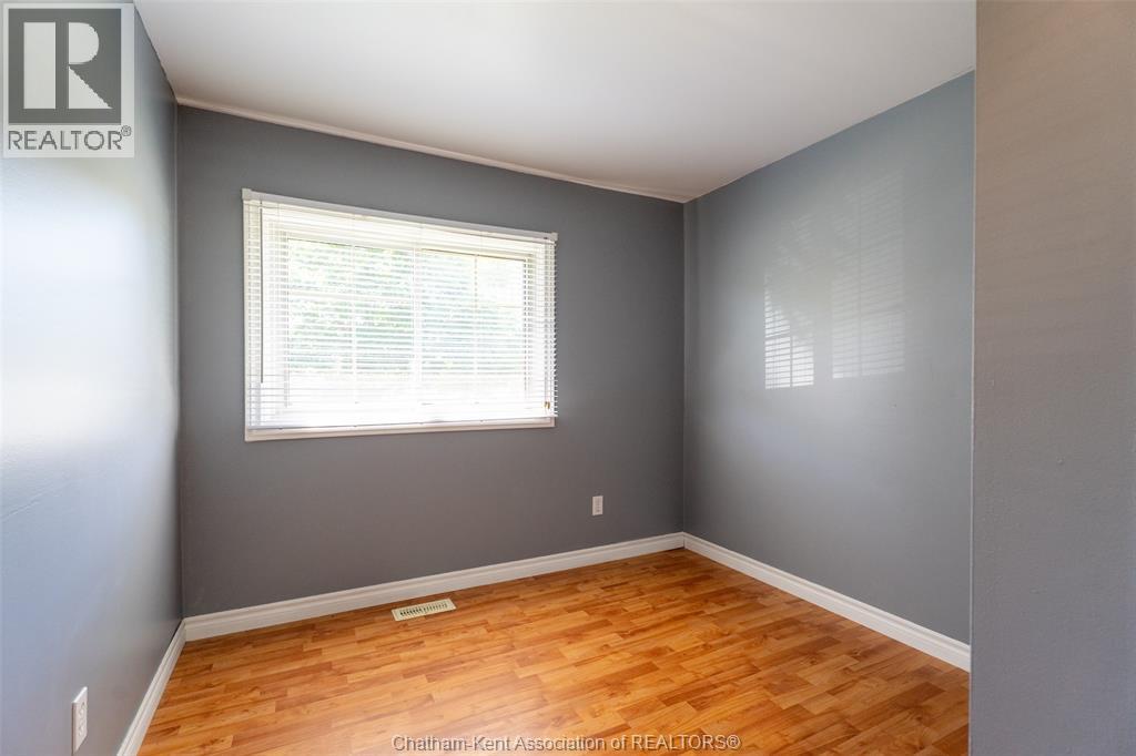 3 GOLDMERE DRIVE - 15