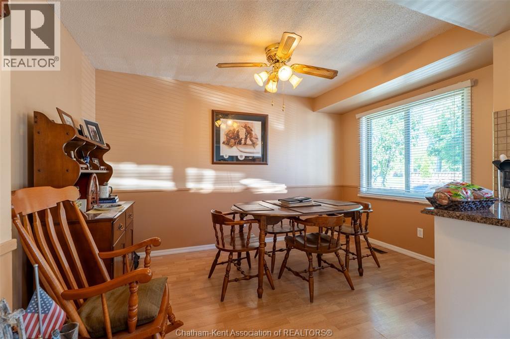 3 GOLDMERE DRIVE - 7