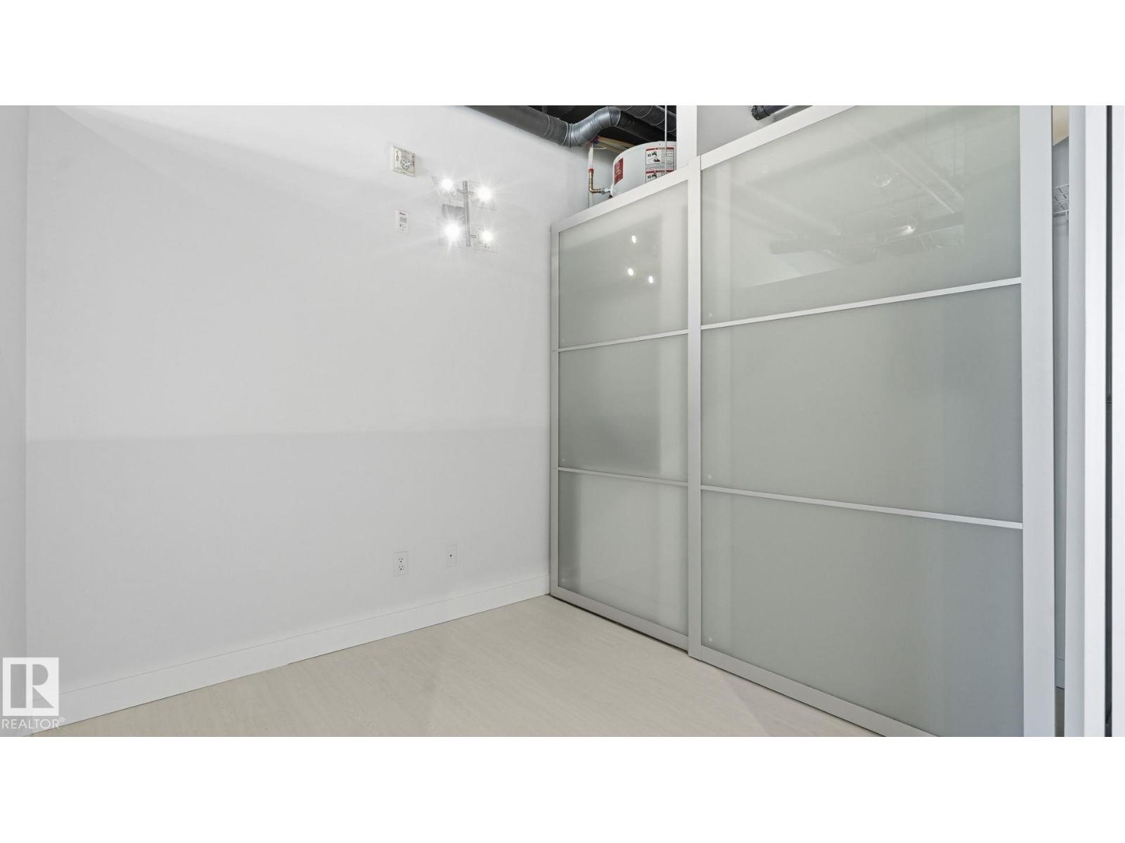 #1707 10024 JASPER AV NW - 13