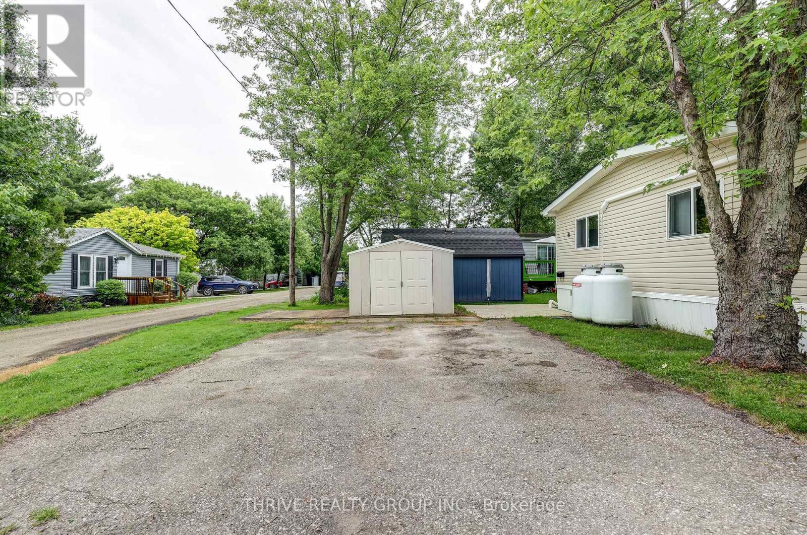 #A4 4838 SWITZER DRIVE - 12