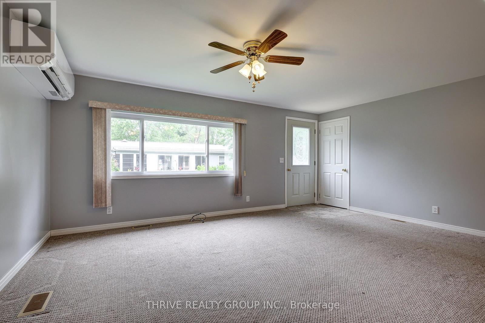#A4 4838 SWITZER DRIVE - 22