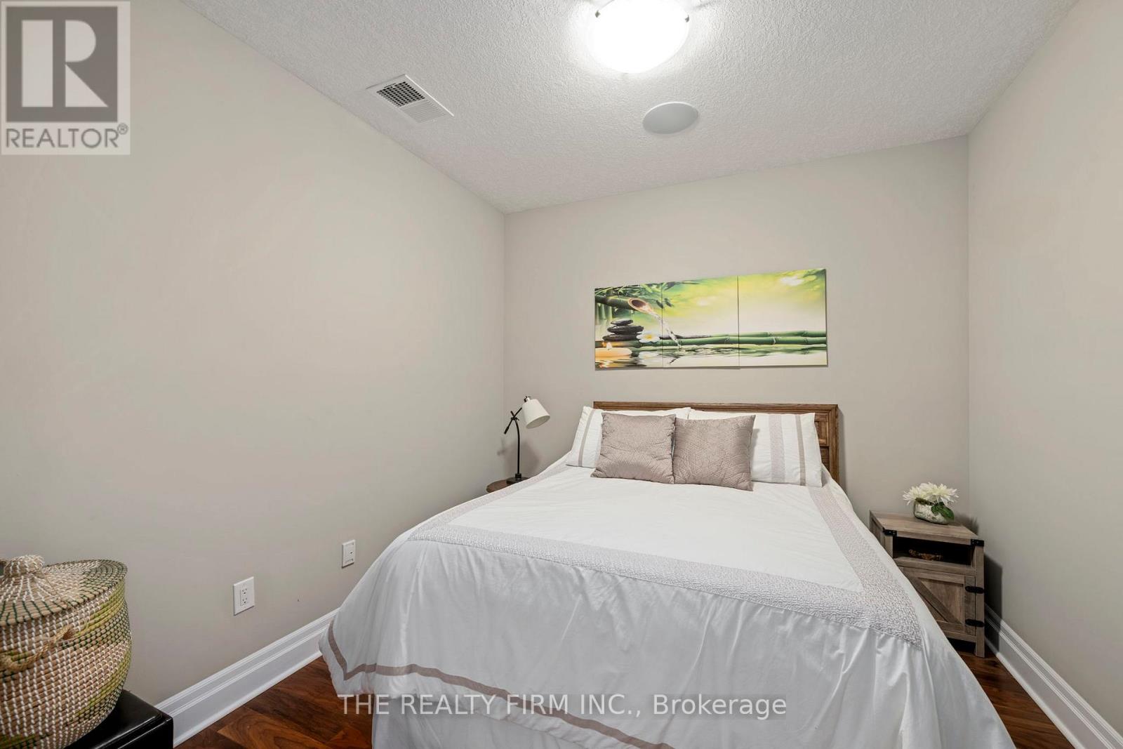 #1303 240 VILLAGEWALK BOULEVARD - 21