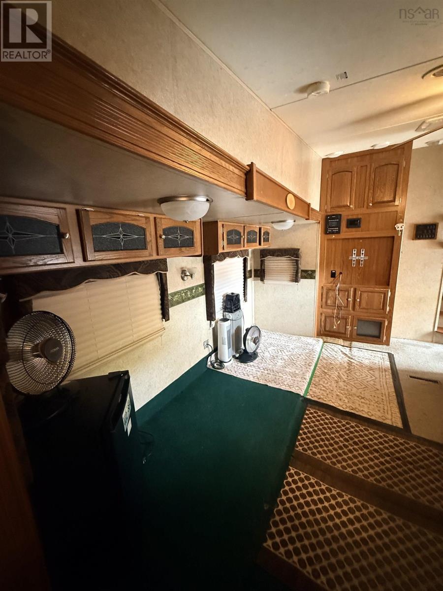 Property 22 of 32 of B1N3K7 897 Lingan Road