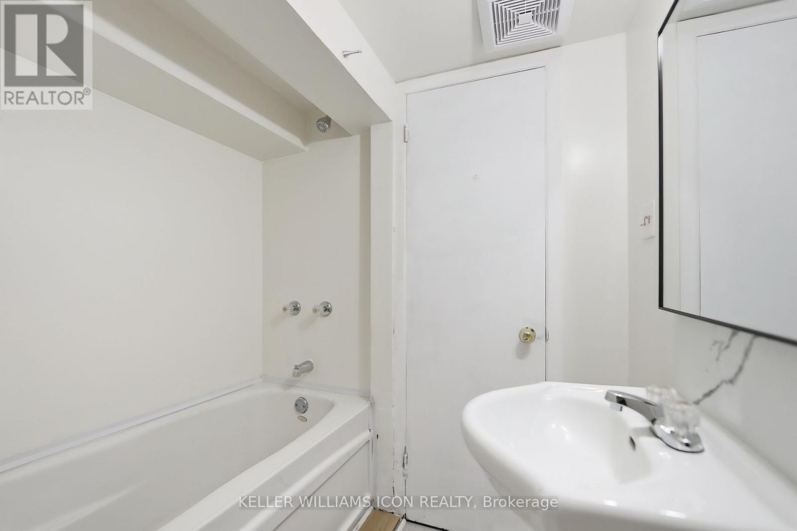 6 Bed, 2 Bath House for Sale in Ottawa – 63 – 3260 SOUTHGATE ROAD, Ottawa – MLS# X13429802 - Image 38
