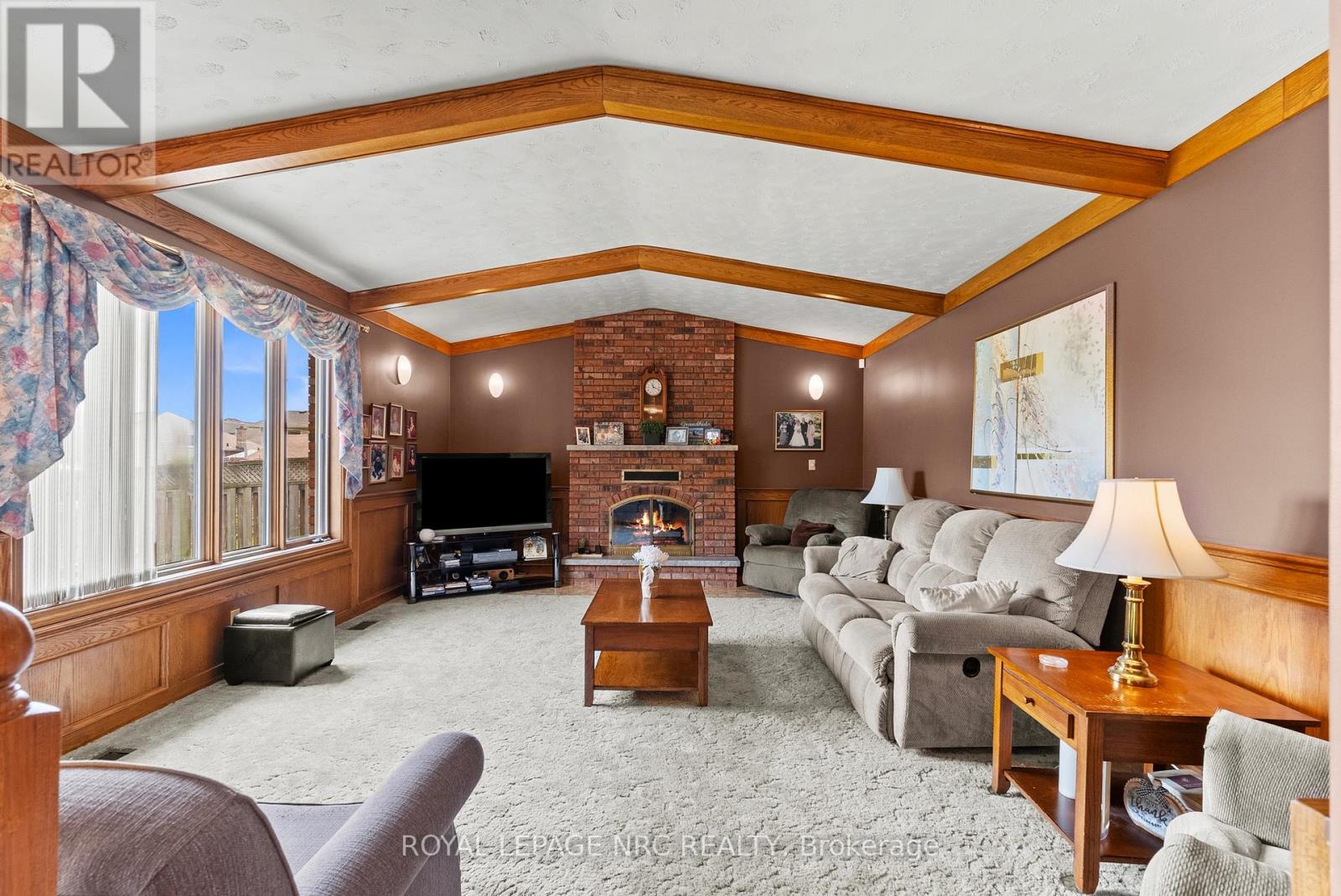 14 TUPPER DRIVE - 20