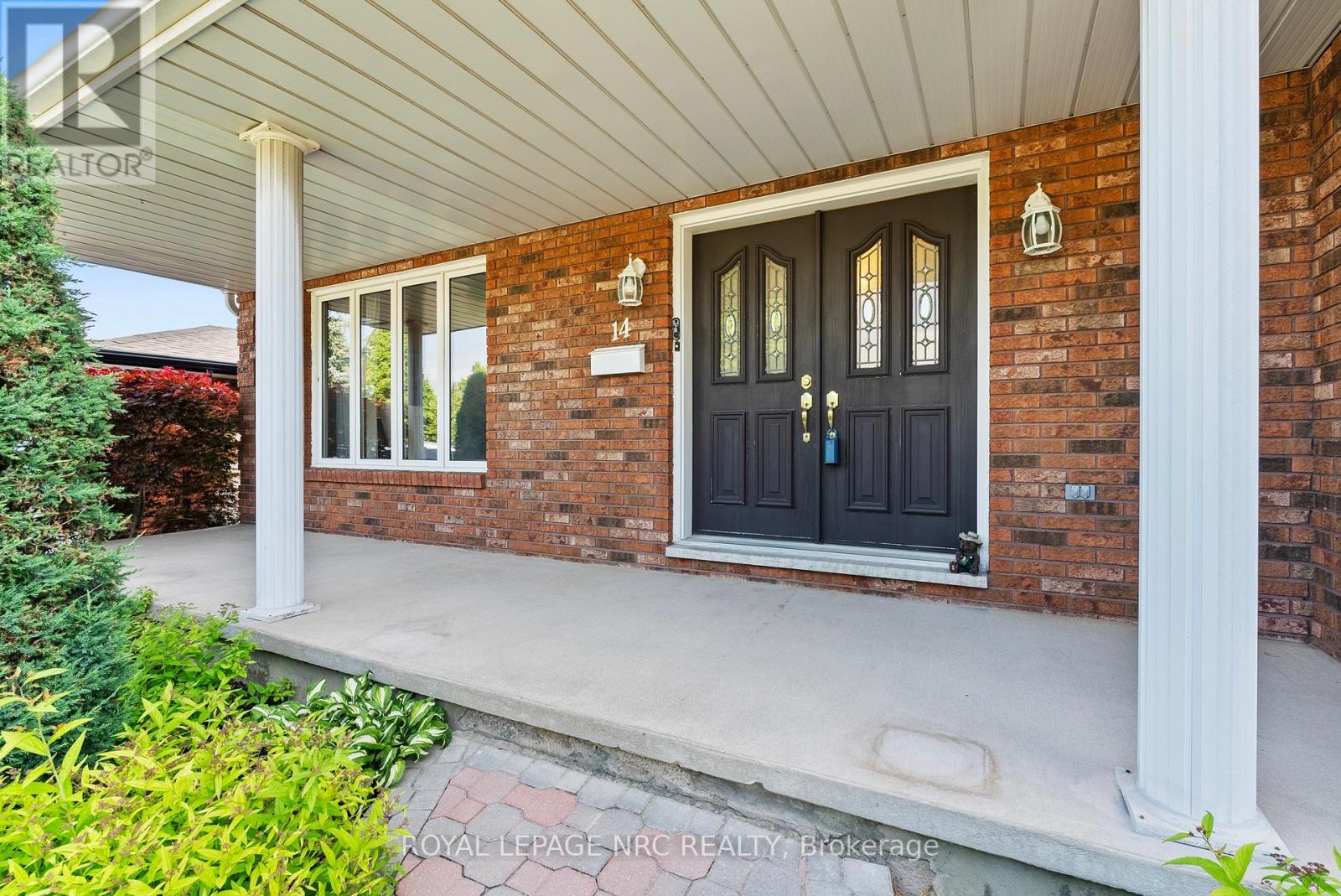 14 TUPPER DRIVE - 33