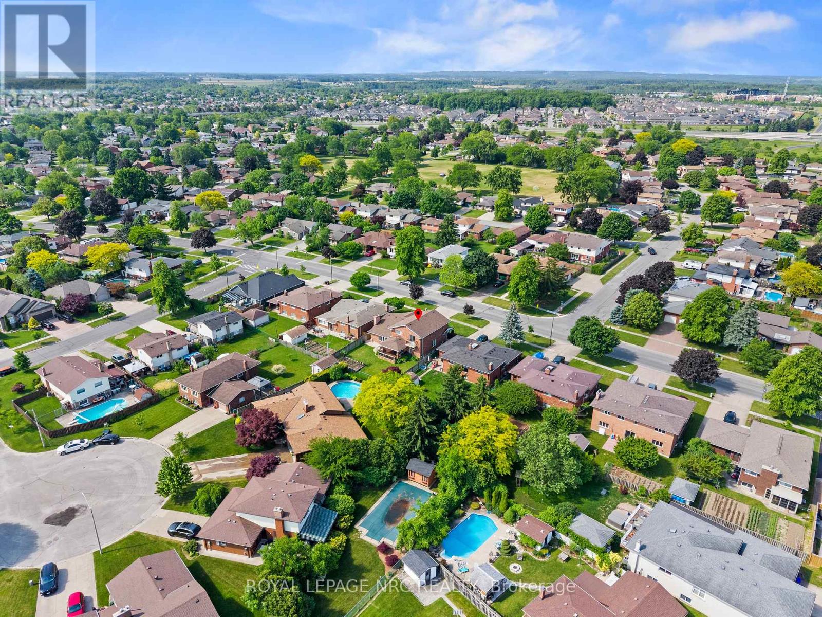 14 TUPPER DRIVE - 41