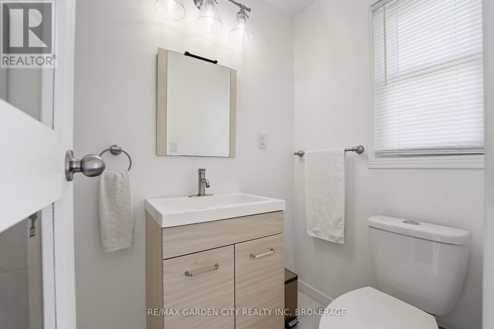 50 BEAMER AVENUE - 21