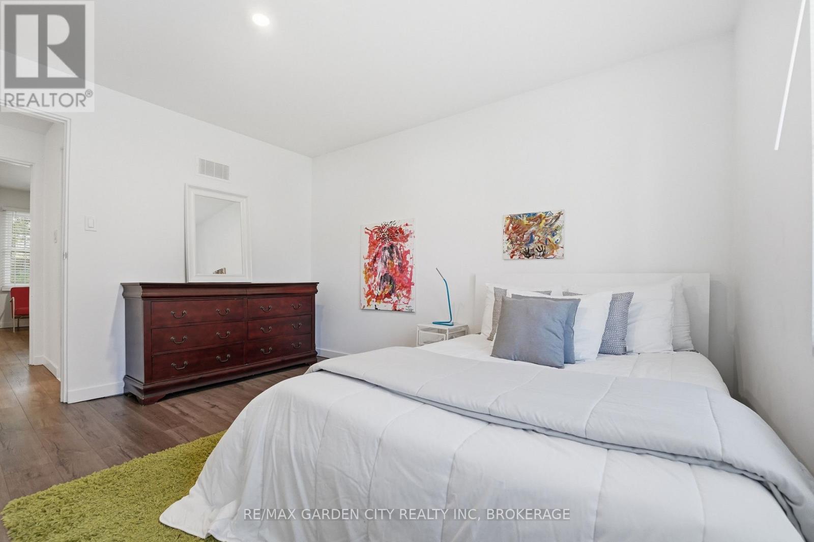 50 BEAMER AVENUE - 24