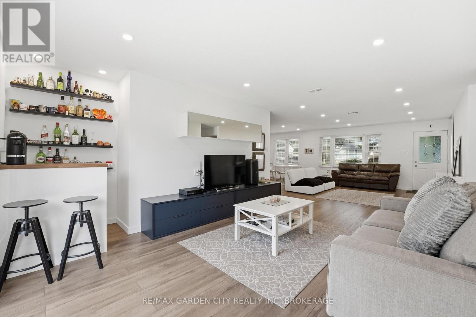 50 BEAMER AVENUE - 9