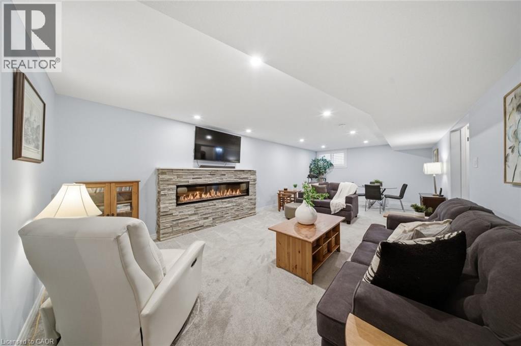 3-bedroom home for sale at 29 SCHUYLER Street Unit# 51, Paris ON · photo 28 of 50