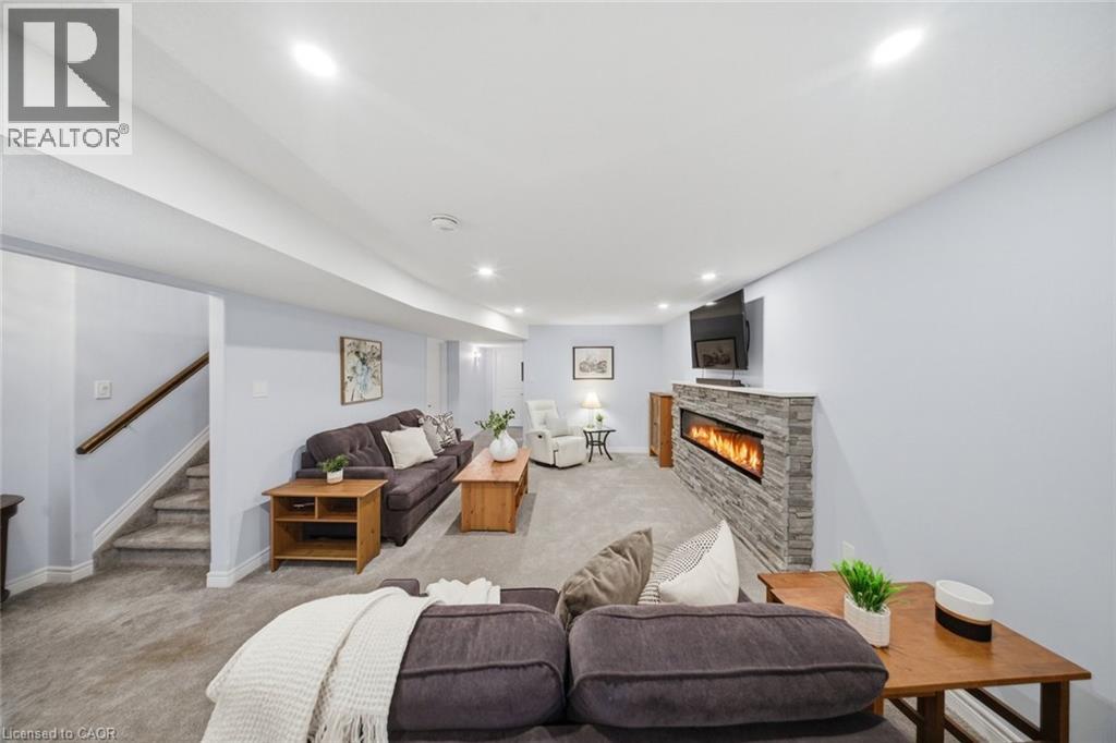 3-bedroom home for sale at 29 SCHUYLER Street Unit# 51, Paris ON · photo 30 of 50