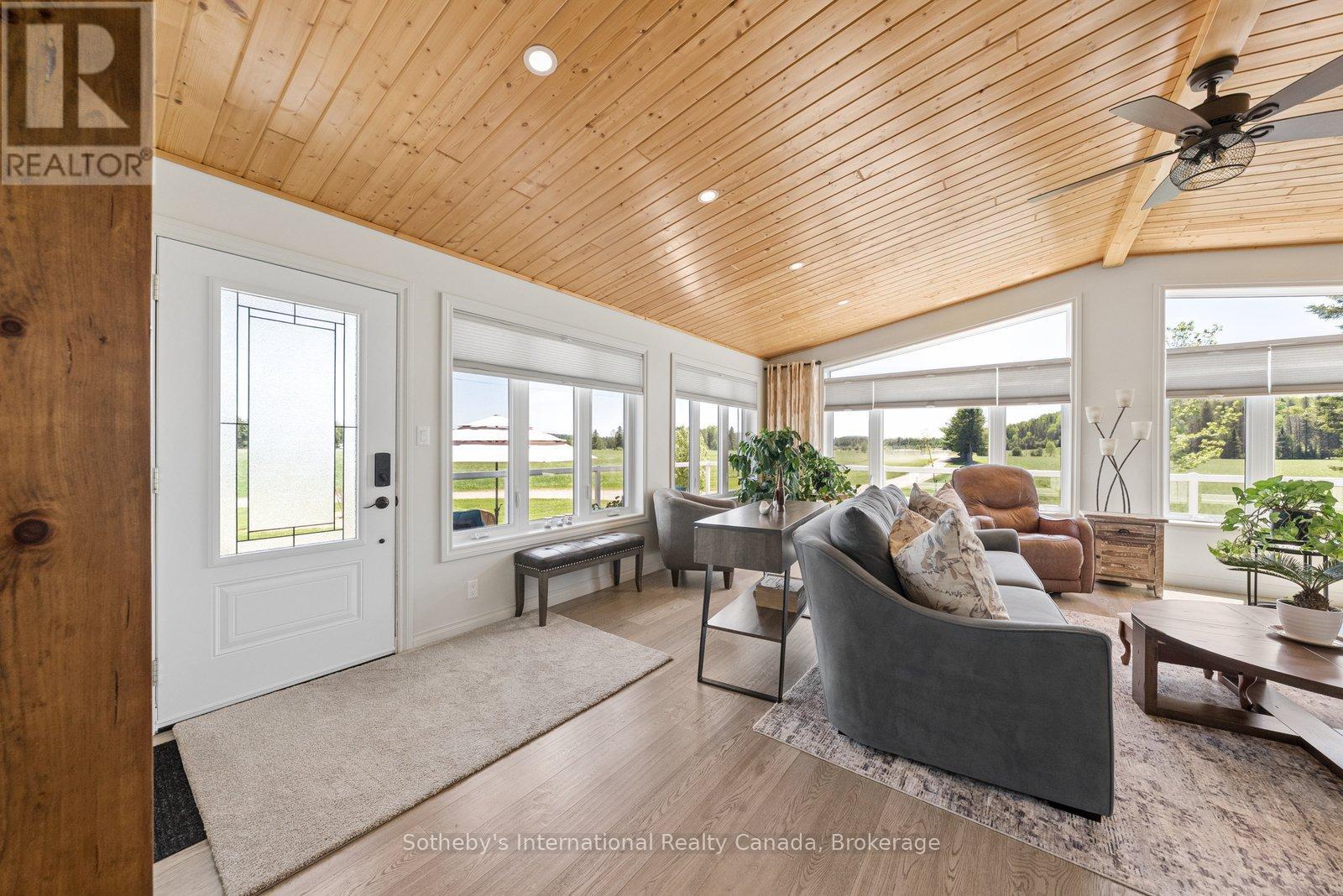 362 MCGARRY ROAD - 5