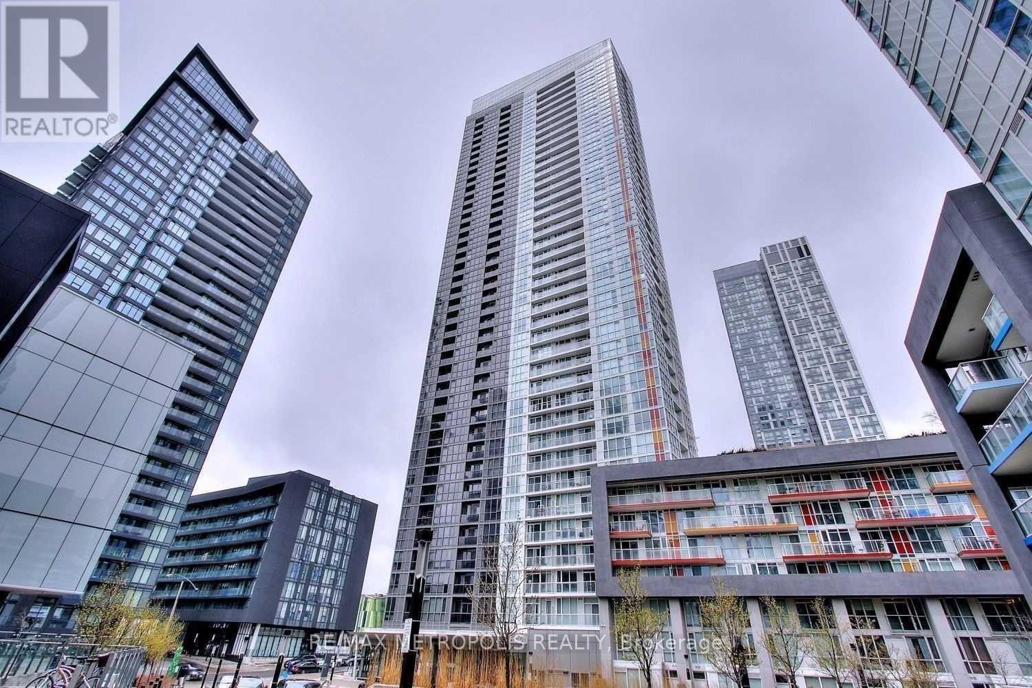 #516 85 QUEENS WHARF ROAD - 1