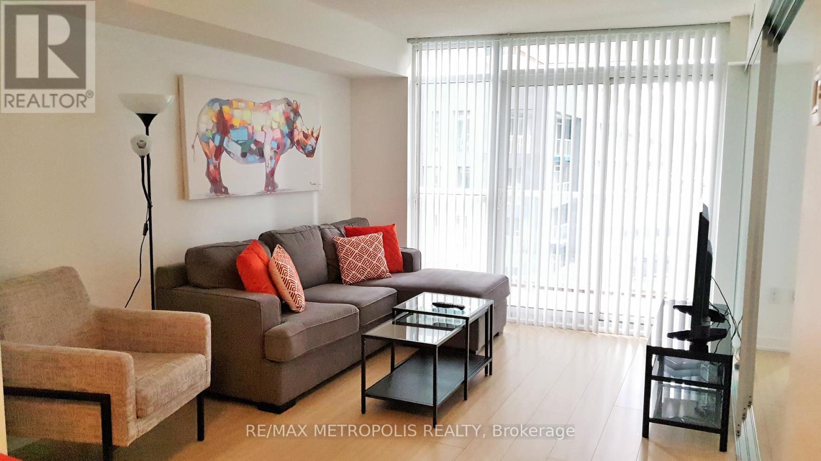 #526 85 QUEENS WHARF ROAD - 2