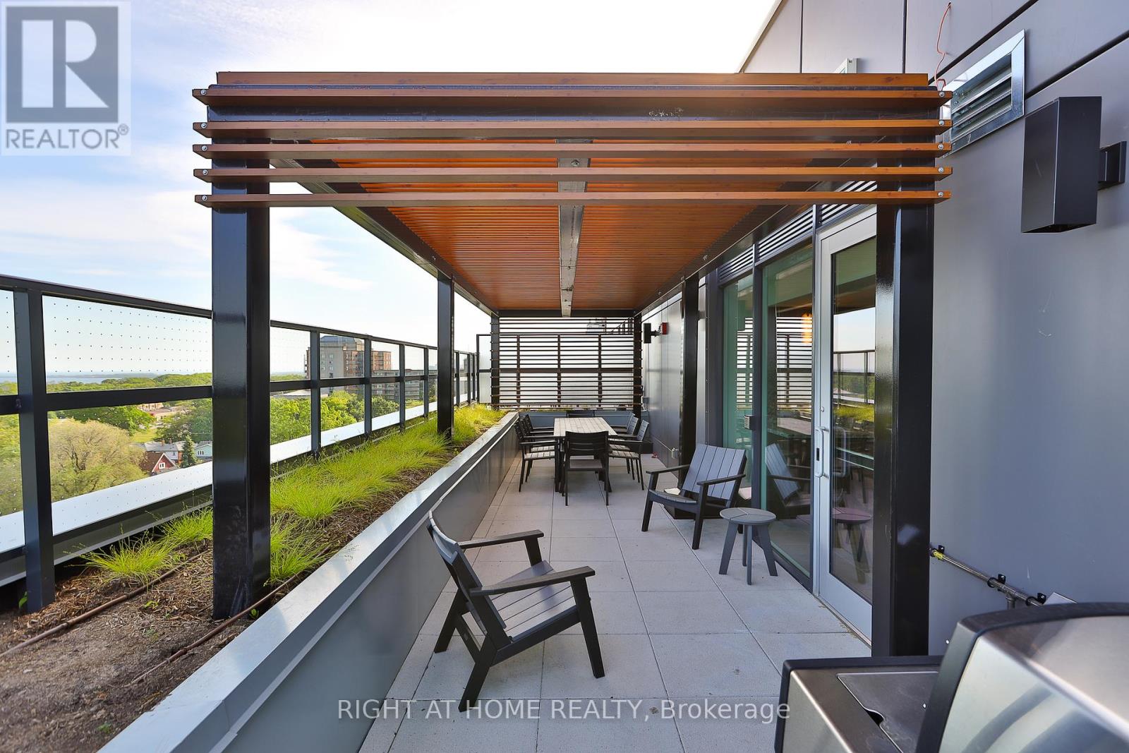 #205 1161 KINGSTON ROAD - Image 30