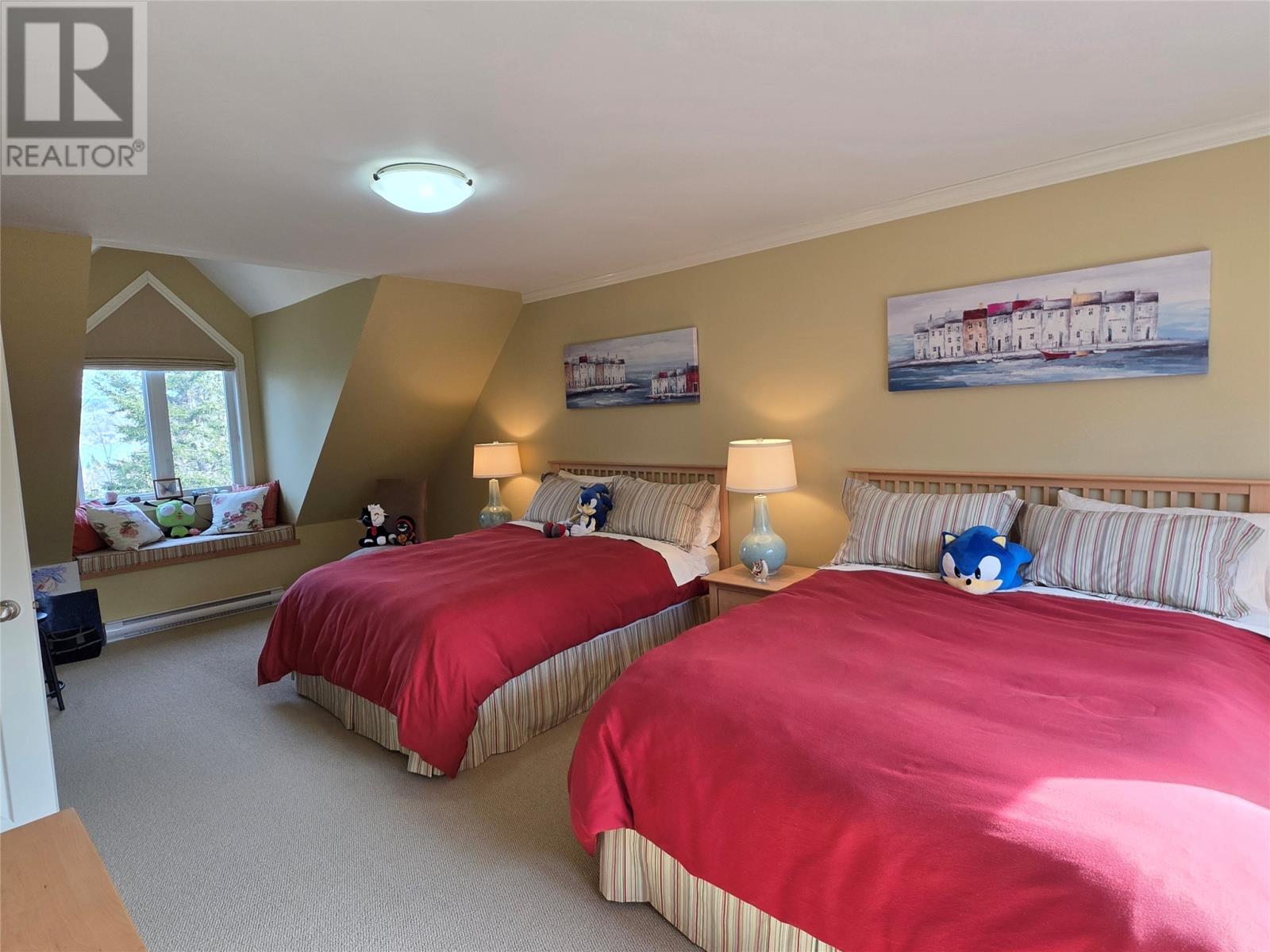 4 Brook Close - 33