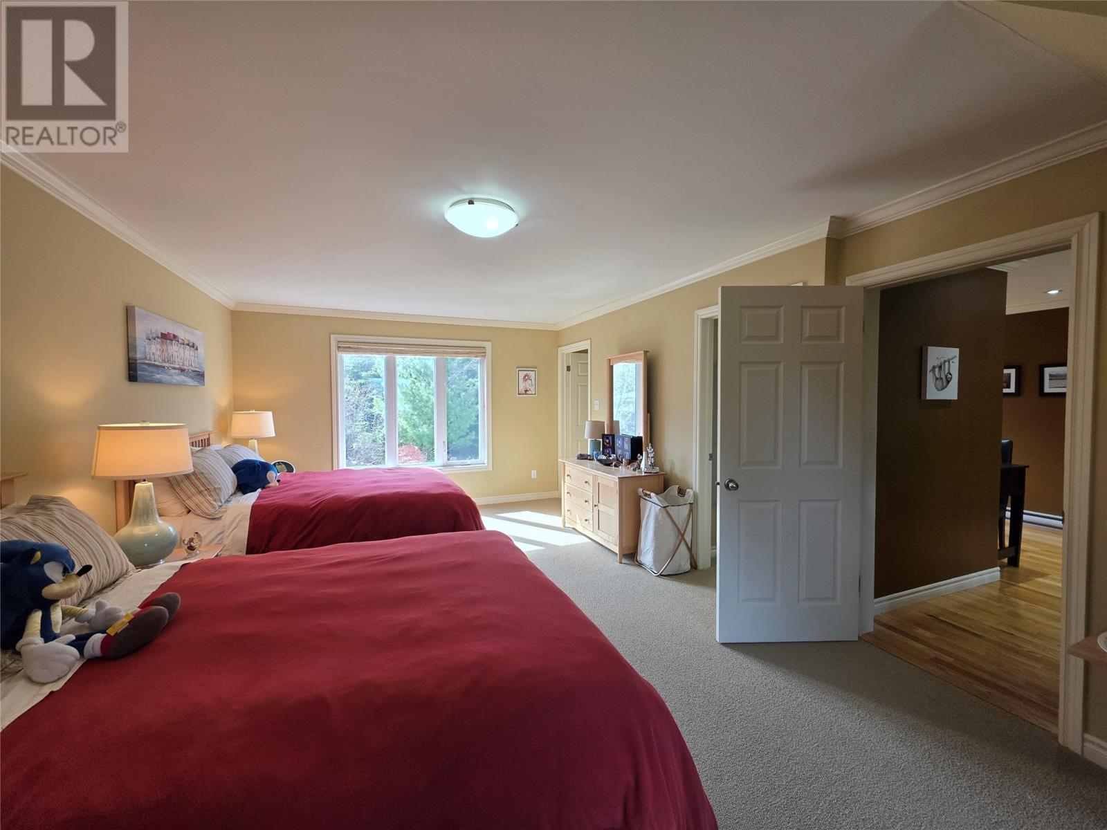 4 Brook Close - 37